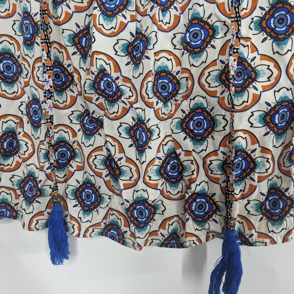DR2 Split Neck Long Sleeve Top - Picture 3 of 10